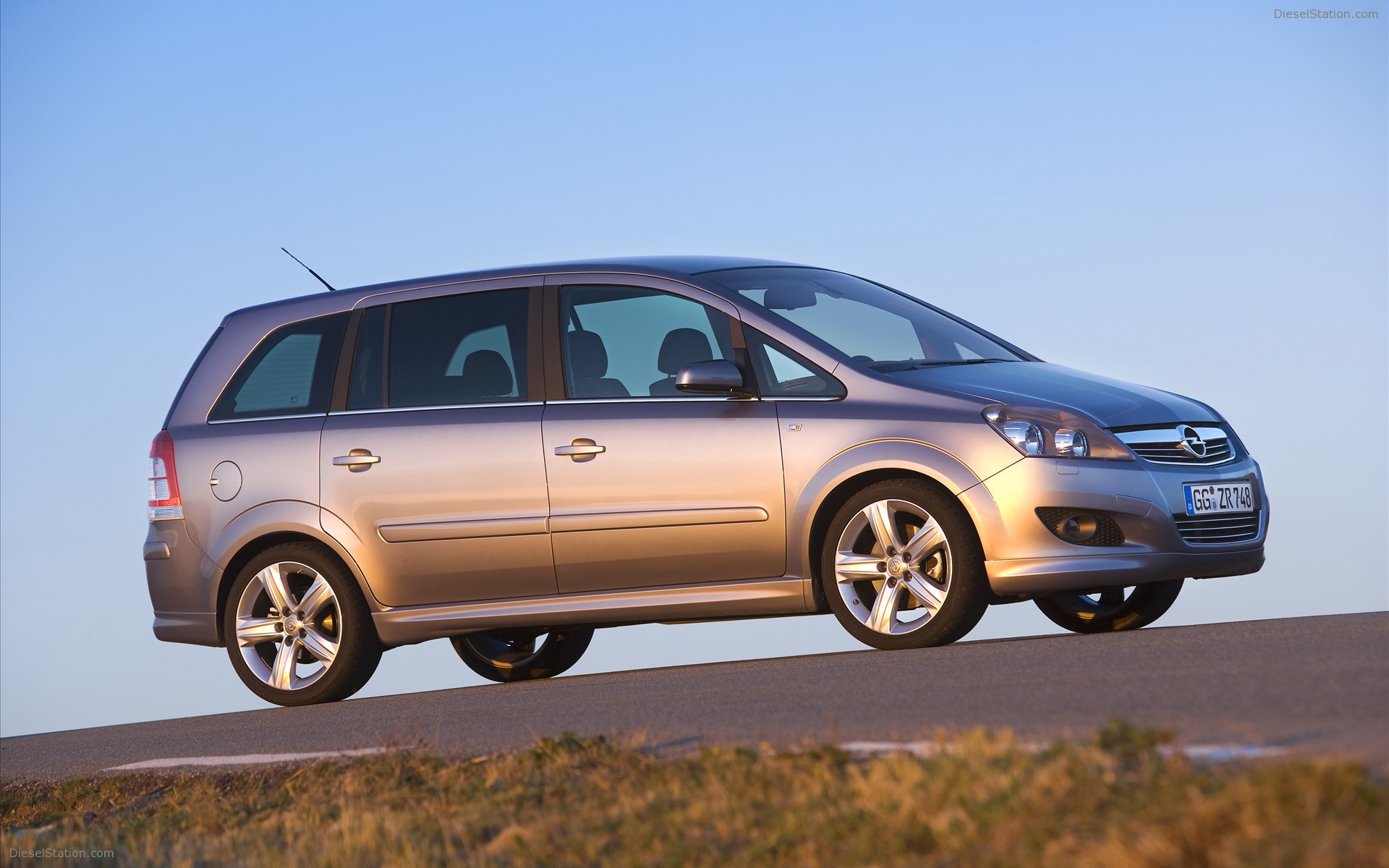 Opel Zafaria 2009